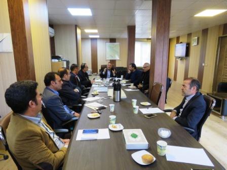 برگزاری جلسه فصلی شبکه پایش هواشناسی استان